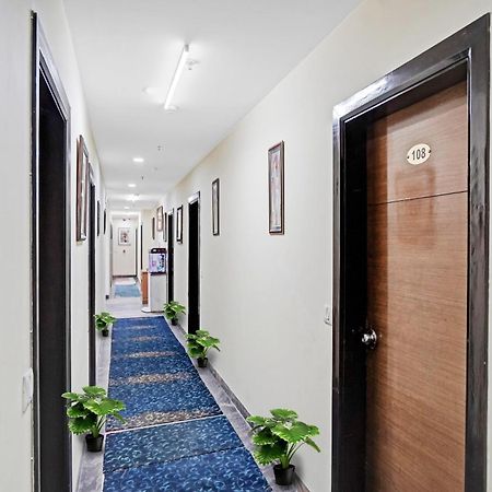 Hotel O Royal Regency Ghaziabad Zewnętrze zdjęcie